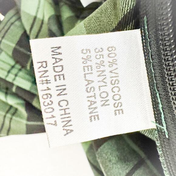 Princess Polly Plaid Patterned V-Cut Waist Green Checkered Flare Pant Size 12 - Picture 7 of 8